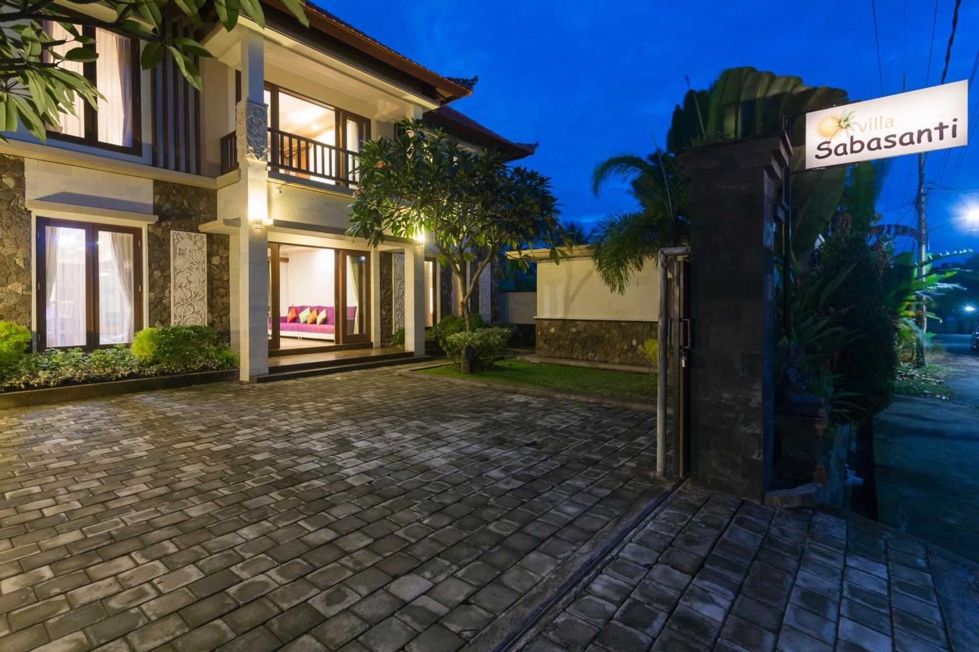 Villa Sabasanti Gianyar Keramas Exterior foto